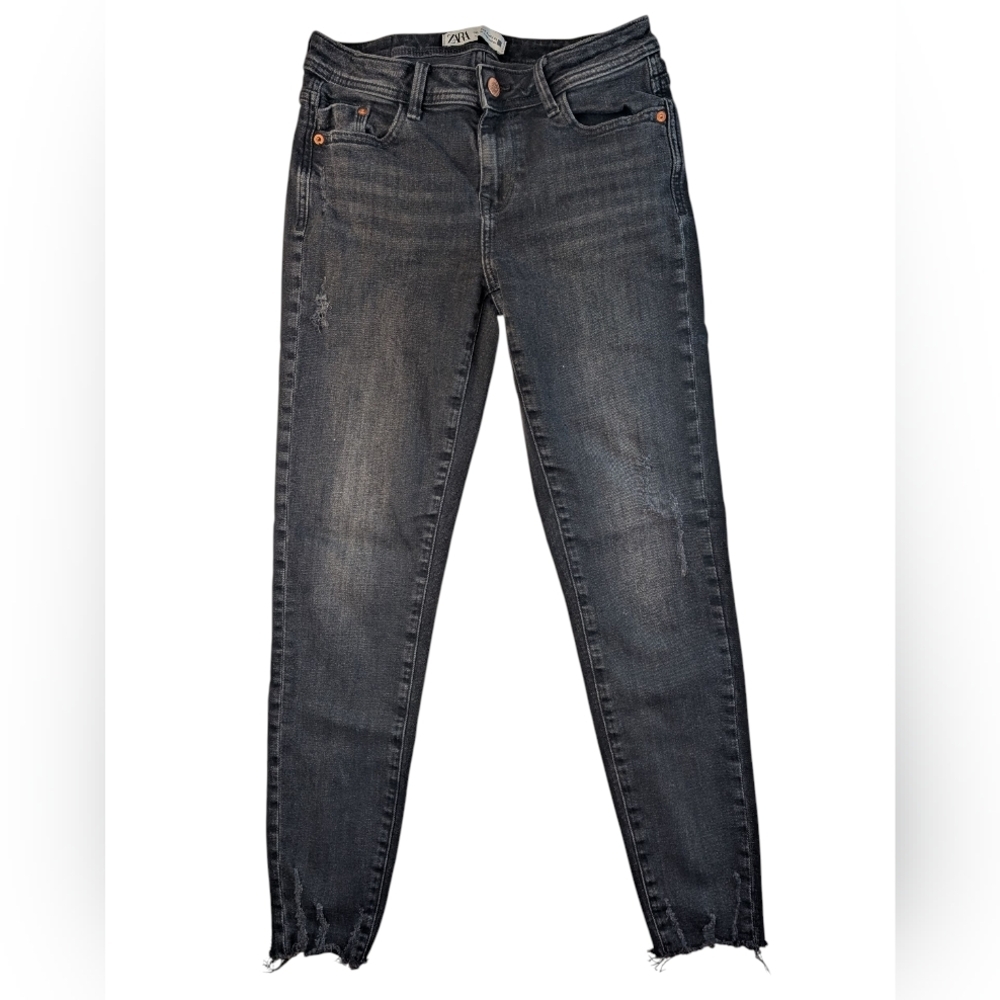 11.Zara Dark Gray Skinny Jeans